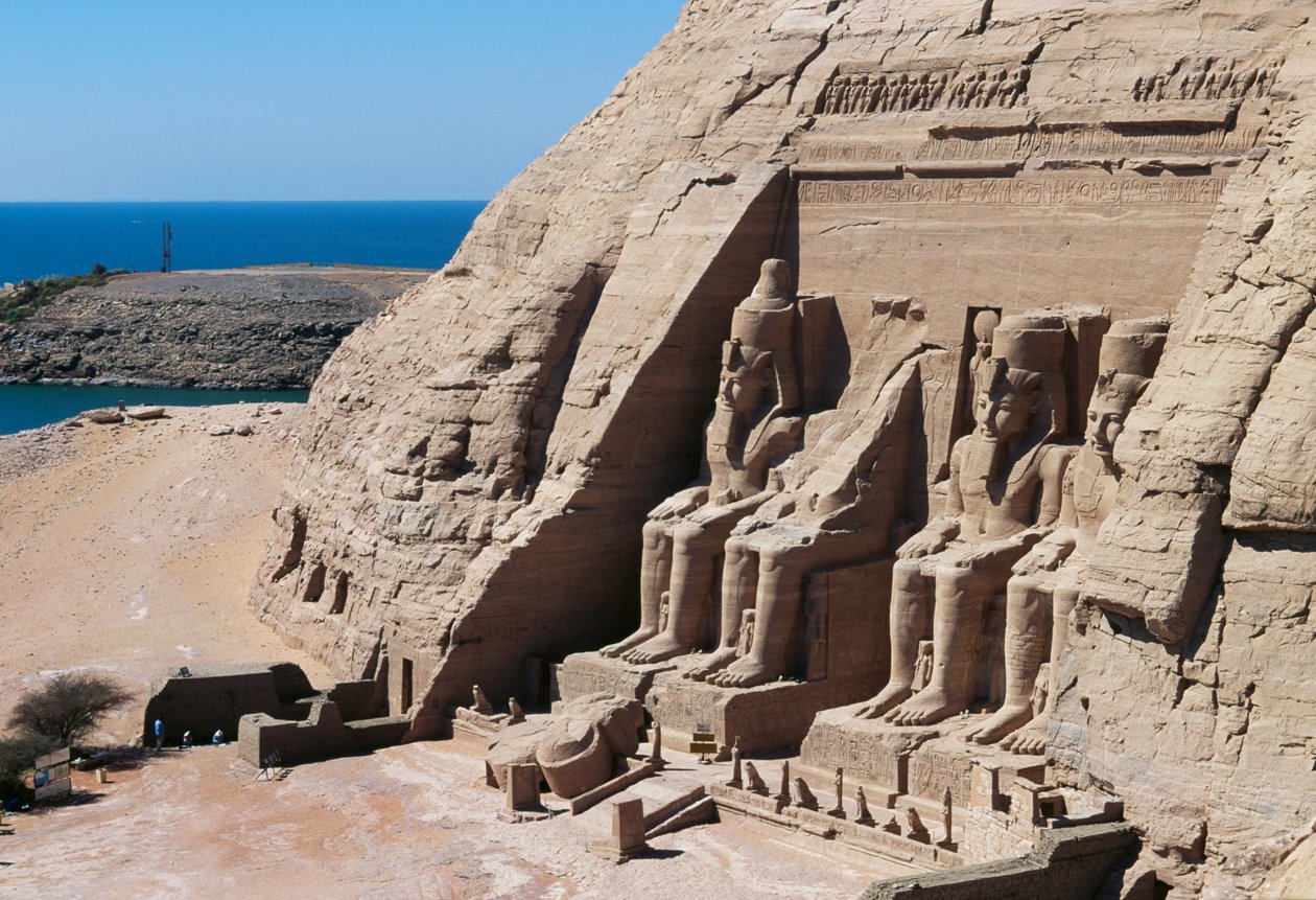 Fasad på Ramses II:s tempel, Abu Simbel, Egypten, Nya riket, XIX:e dynastin av Egyptian 19th Dynasty