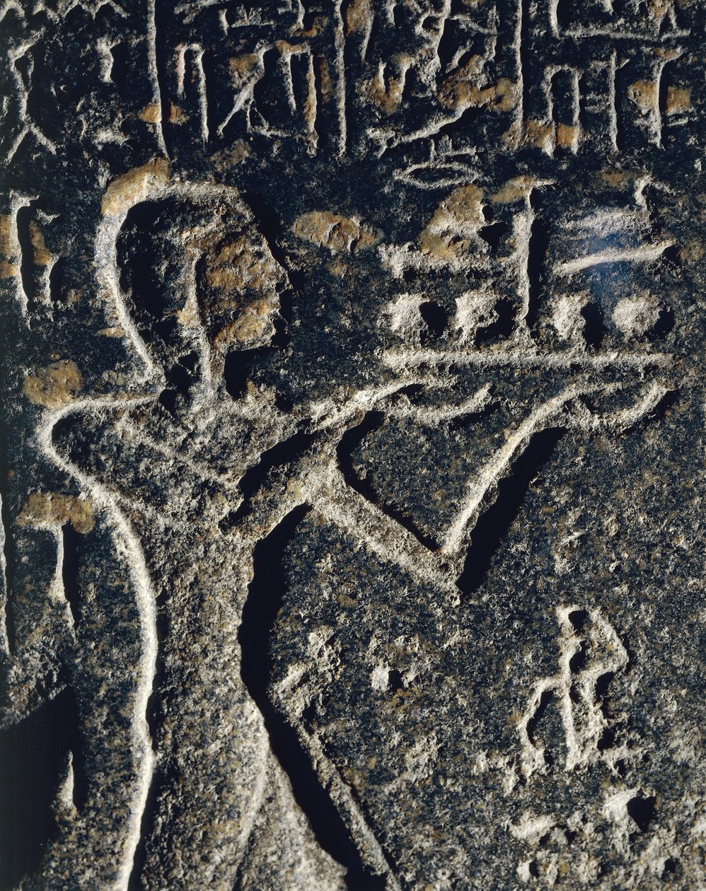Granitstaty föreställande prins Merneptah i dyrkan, tillägnad guden Ptah av Egyptian 19th Dynasty