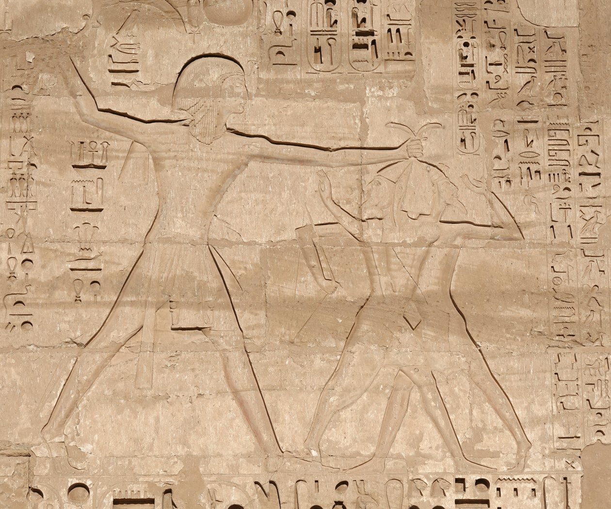 Scenen för massakern på fiender, Horus tempel, Edfu av Egyptian 19th Dynasty