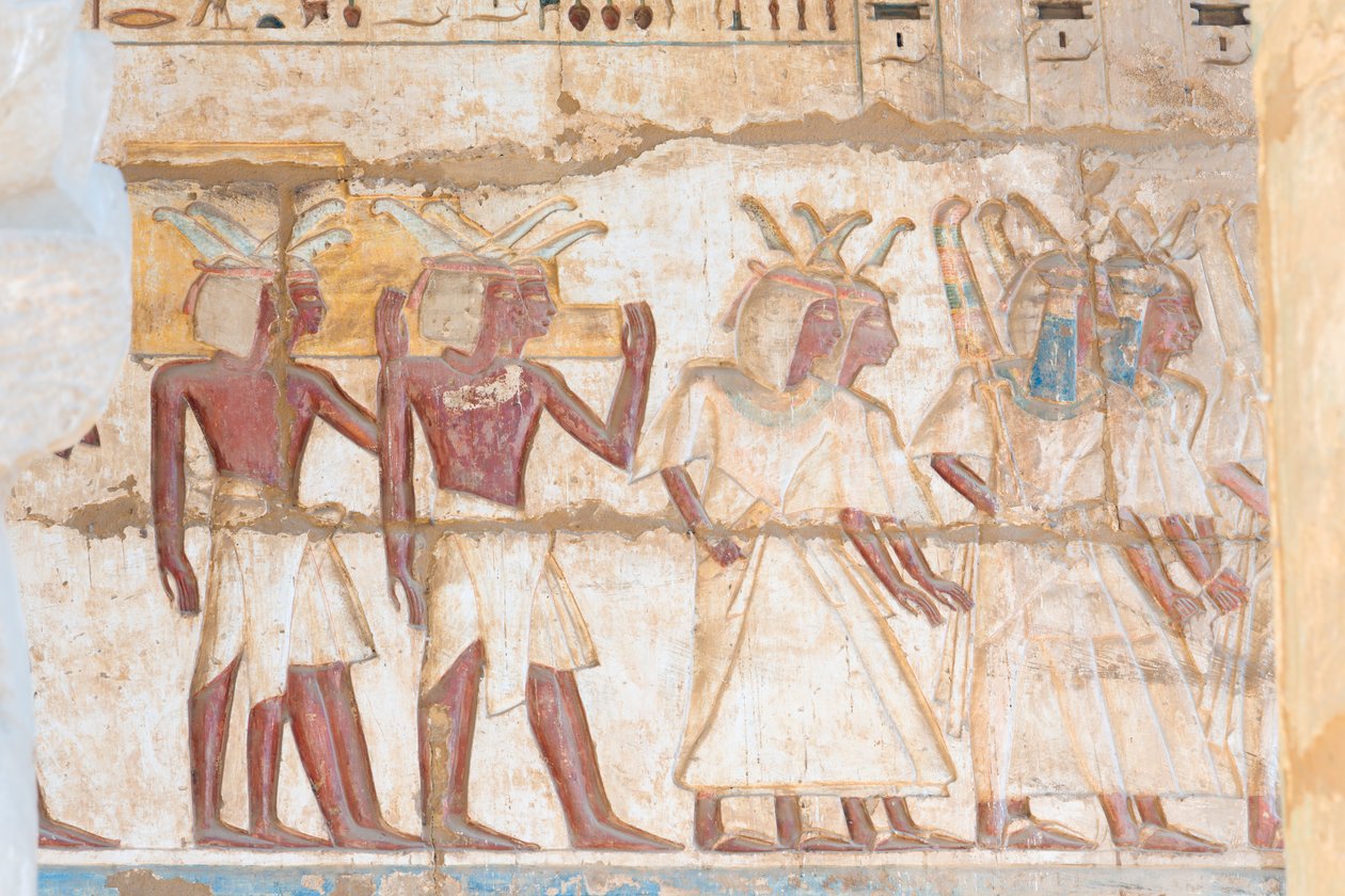Målad reliefbild på valvet av Egyptian 20th Dynasty