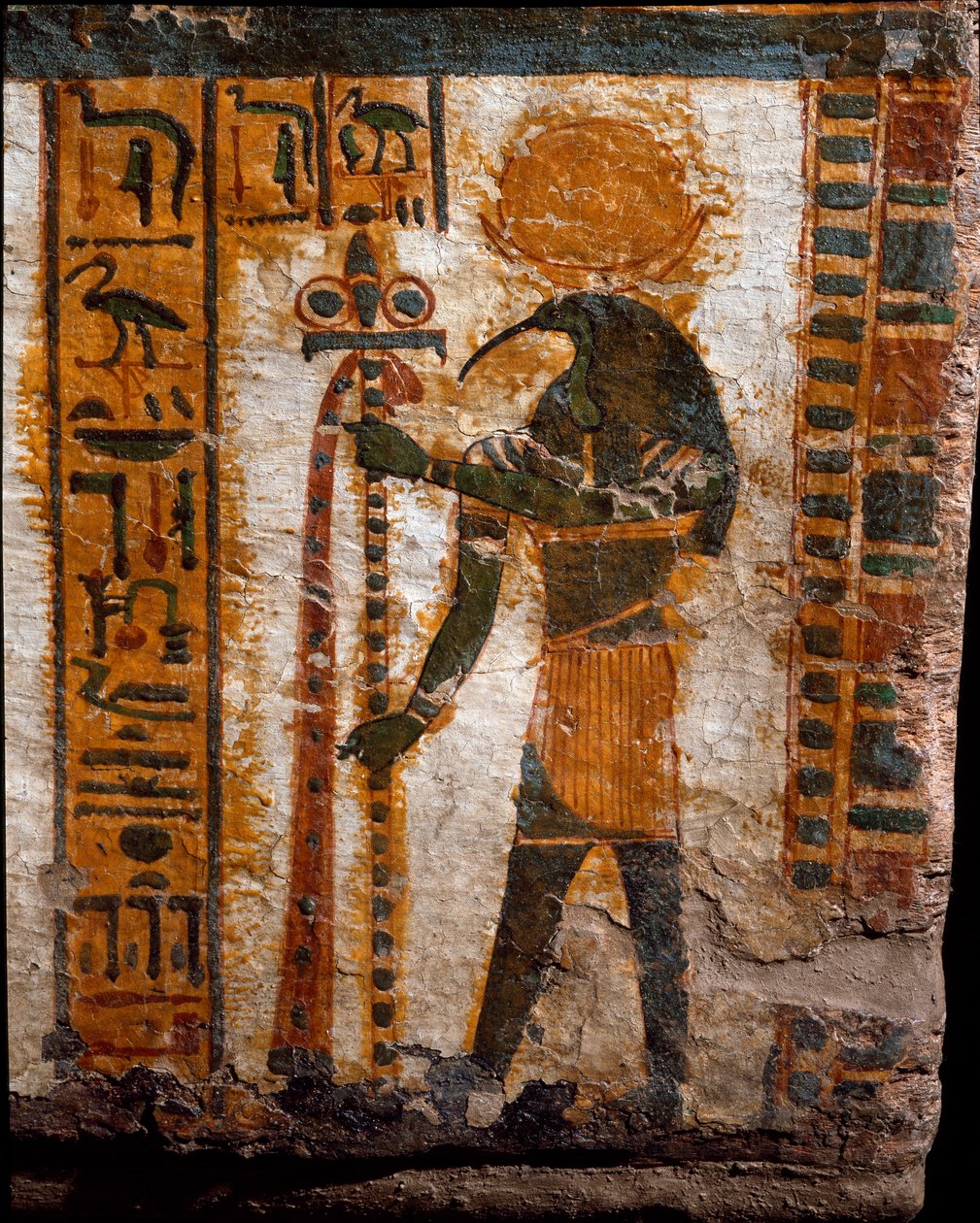 Egyptisk antikvitet: Thot, månens gud, i form av en man i spetsen för ibis. dekoration av den antropoida sarkofagen av skrivaren Butehamon, 21:a dynastin (1085-935 f.Kr.). Egyptens museum i Turin (Torino, Museo Egizio) av Egyptian 21st Dynasty