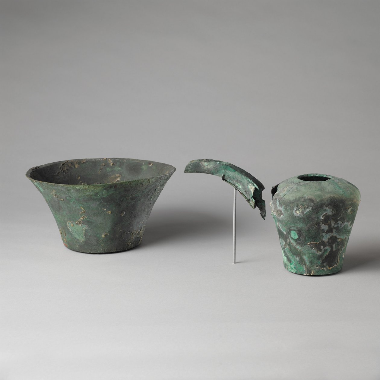 Ewer och bassäng (koppar) av Egyptian 6th Dynasty