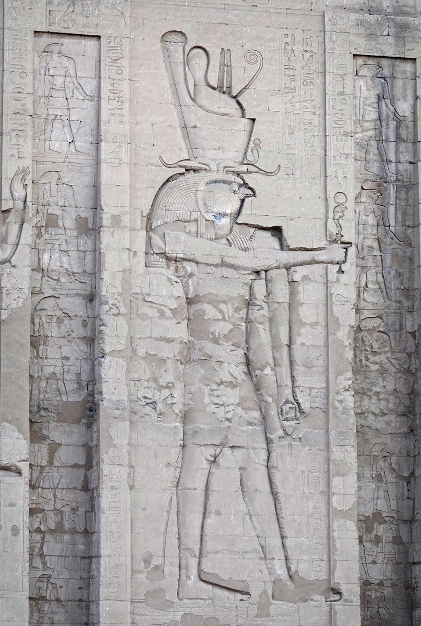 Horus, Pschents huvudbonad, Horustemplet, Edfu av Egyptian Egyptian