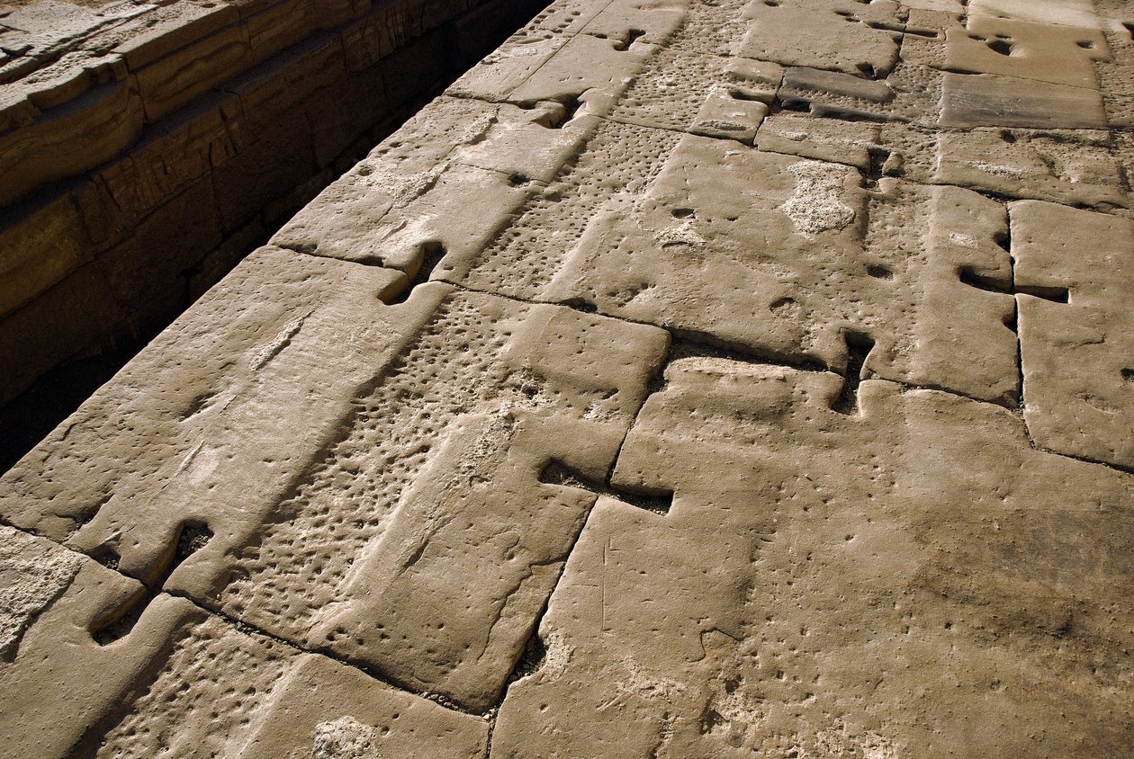 Egyptisk antiken: detalj av taket, Hathors tempel, Dendera, Egypten av Egyptian Ptolemaic Period