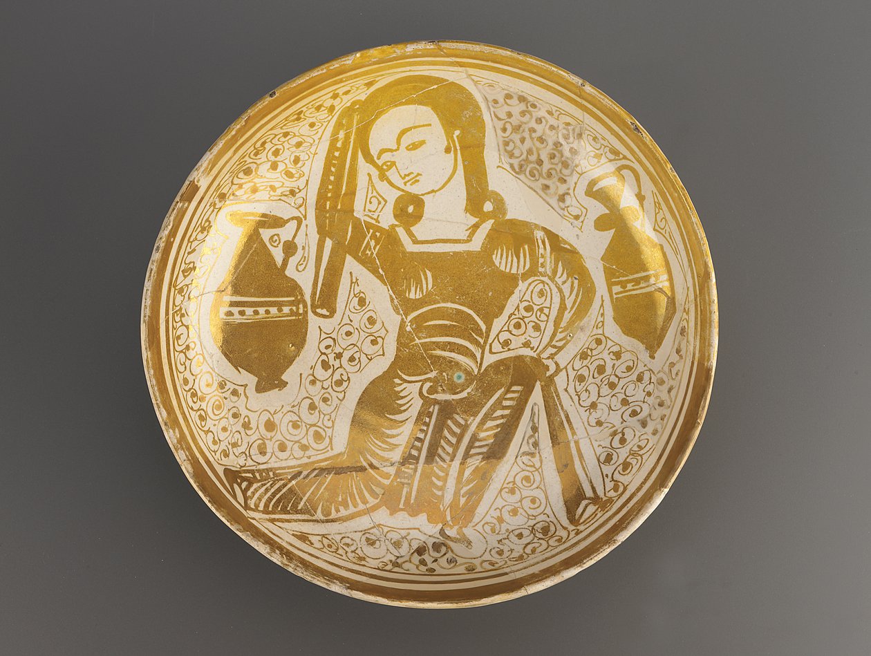 Skål, Fatimid Dynasty (keramik) av Egyptian School