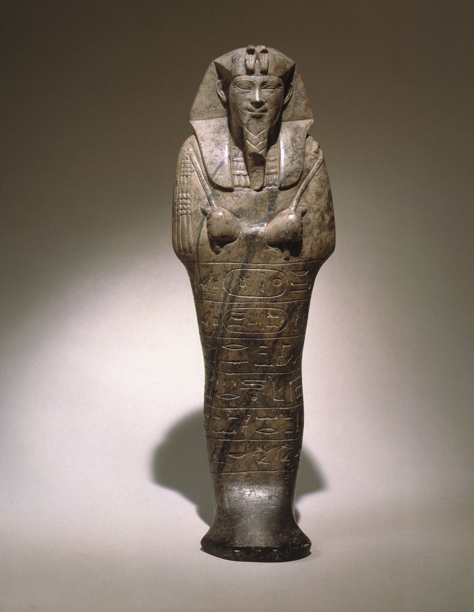Ushabti av Senkamanseken, från Etiopien (grå kalksten) av Egyptian School