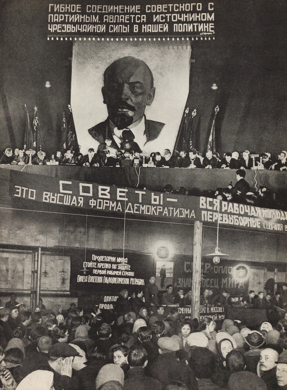 Sovjet - den högsta formen av demokrati. Illustration från USSR Builds Socialism, 1933. av Eliezer Markowich Lissitzky