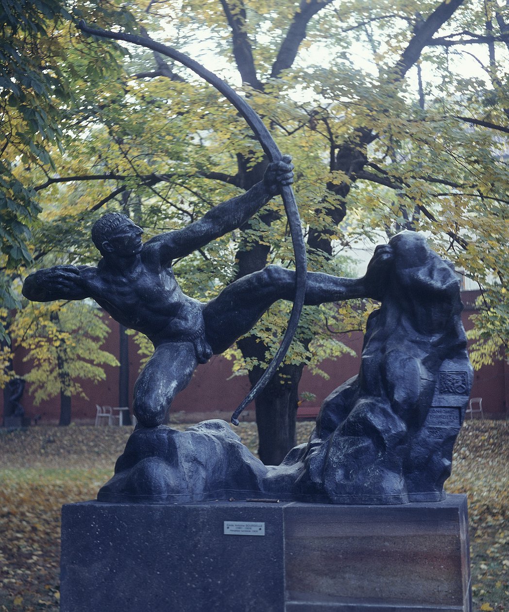 Hercules the Archer, 1909 (brons) av Emile Antoine Bourdelle