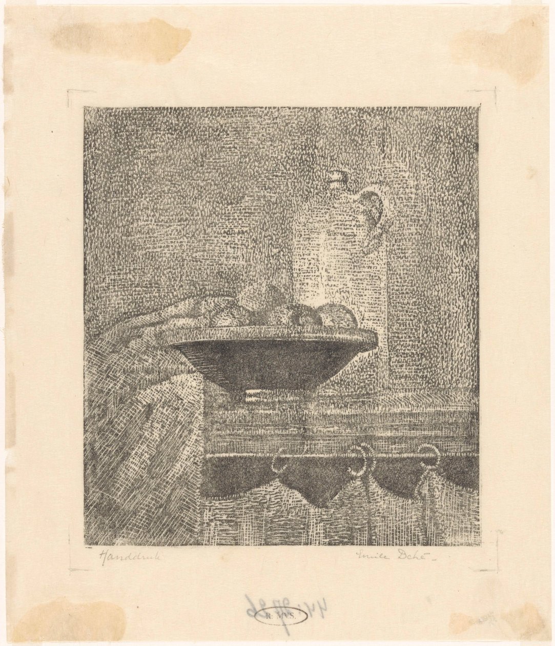 Stilleben med kanna och fruktskål av Emilius Wilhelmus Dehé (signed by artist)