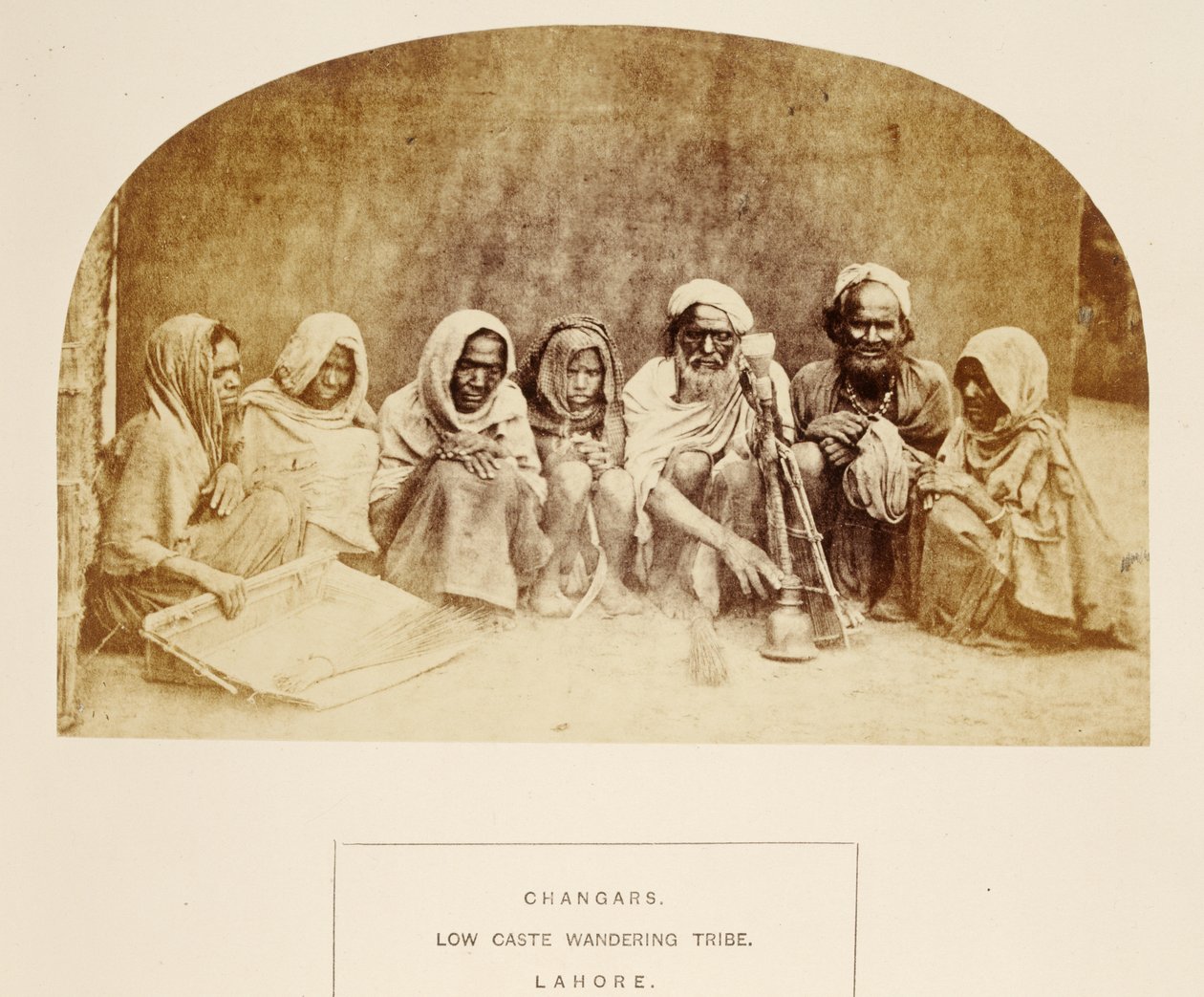 Changars, Low Caste Wandering Tribe, Lahore, från The People of India, av J. Forbes Watson, publicerad 1868 (albumtryck) av English Photographer