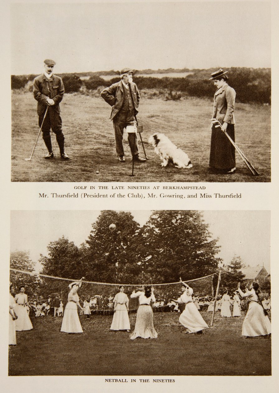 Golf på senare 90-talet på Berkhampstead och Netball på 90-talet, fotografier från The Times från 1890-talet (sepiafoto) av English Photographer