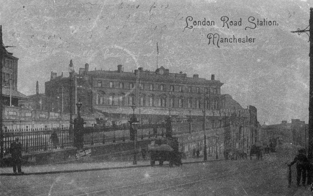 London Road Station, Manchester, ca 1910 av English Photographer