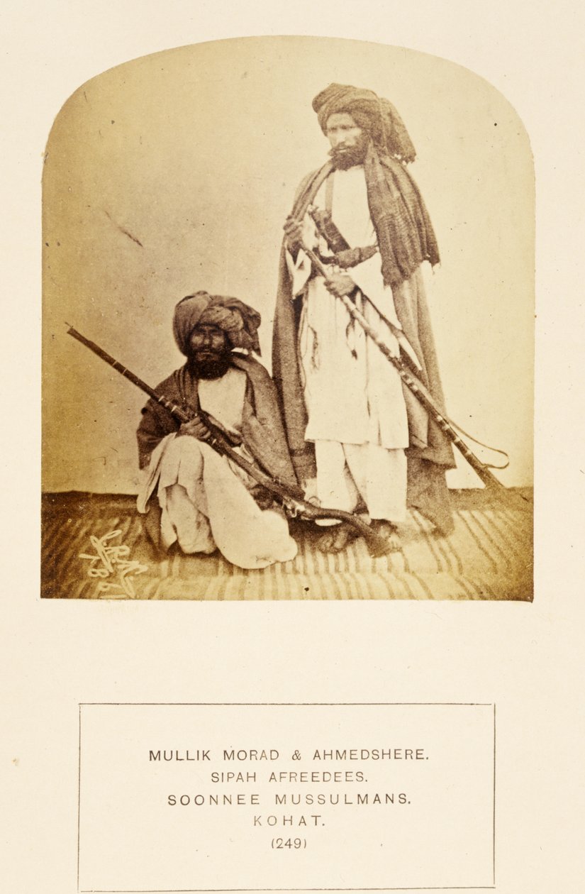 Mullik Morad och Ahmedshere, Sipah Afreedees, Soonnee Musulmans, Kohat, från The People of India, av J. Forbes Watson, publicerad 1868 (albumtryck) av English Photographer