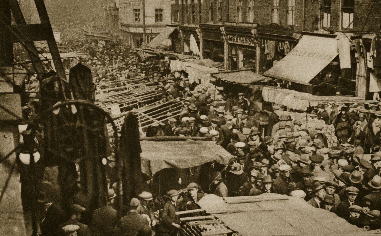 Petticoat Lane-marknaden på Middlesex Street (sepiafoto) av English Photographer