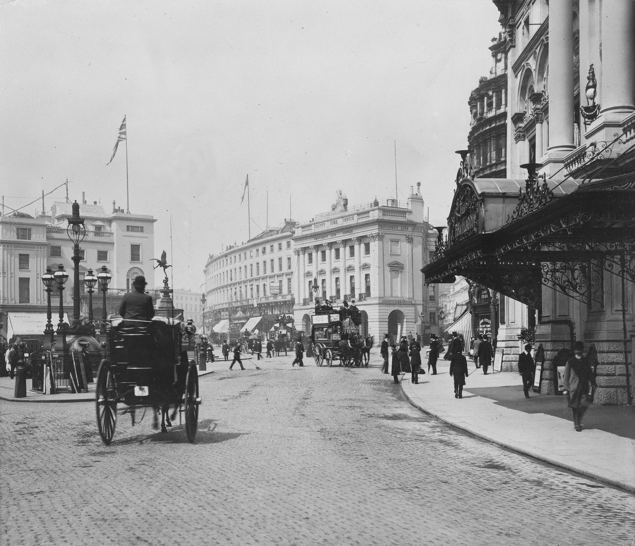 Piccadilly Circus av English Photographer