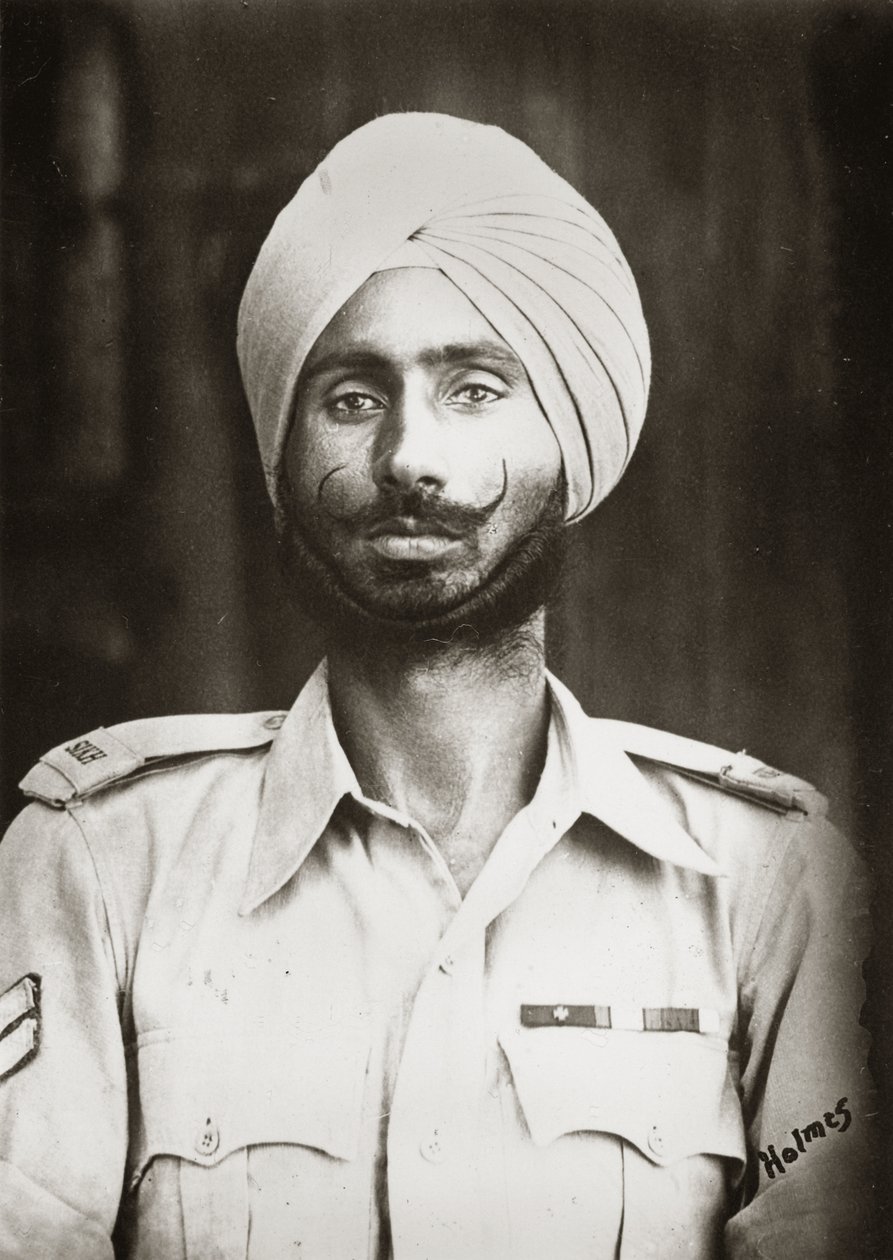 Porträtt Fo Nac Nand Singh, 1:a bataljonen, 11:e sikhiska regementet, Burma, 1944 av English Photographer