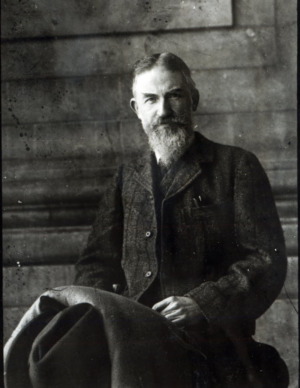 Porträtt av George Bernard Shaw, ca 1910 av English Photographer
