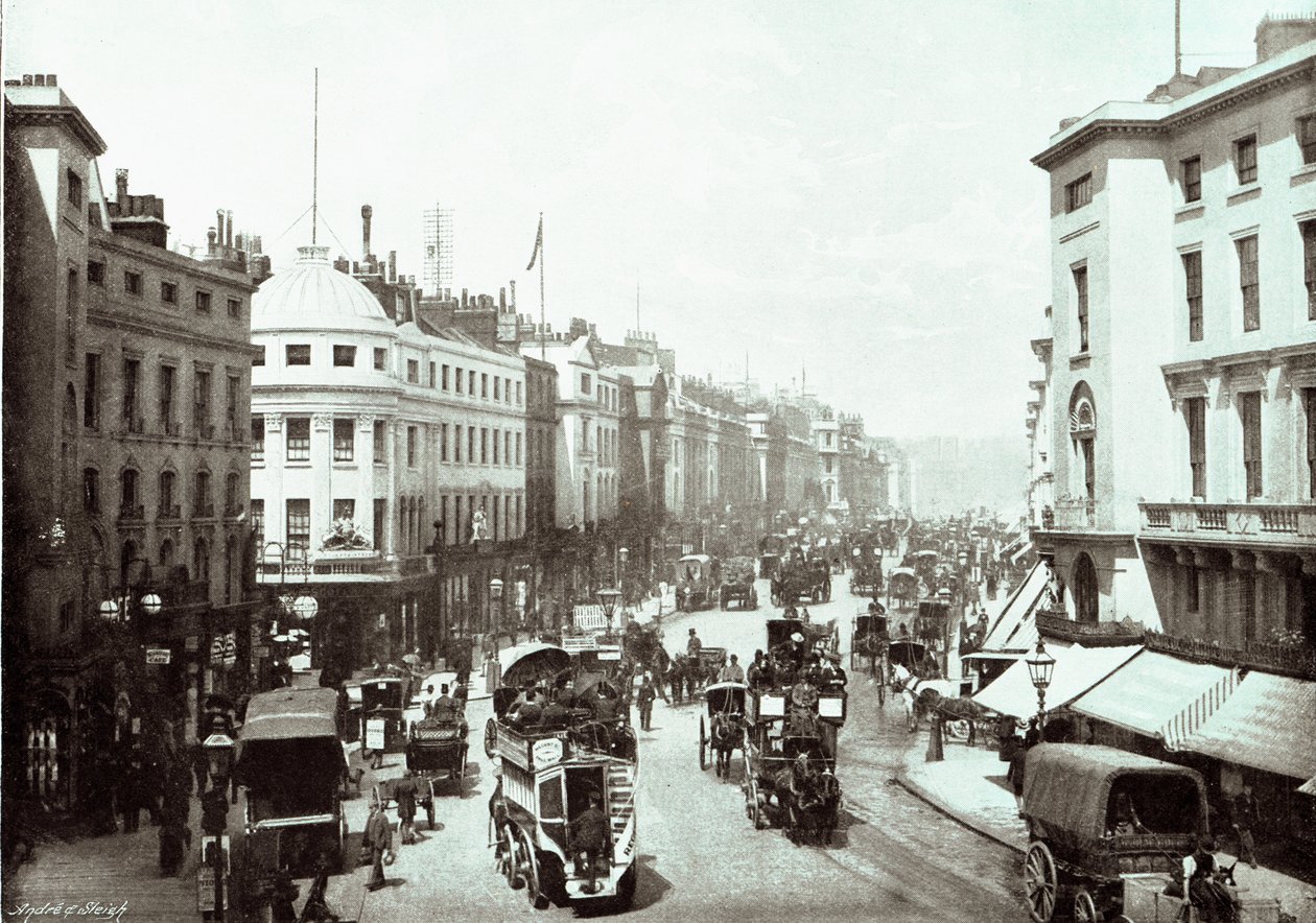 Regent Street, London ca 1900 av English Photographer