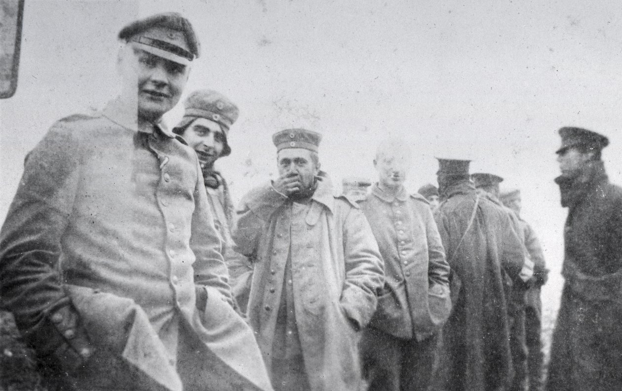 Några av våra fiender, vapenvilan på juldagen 1914 av English Photographer