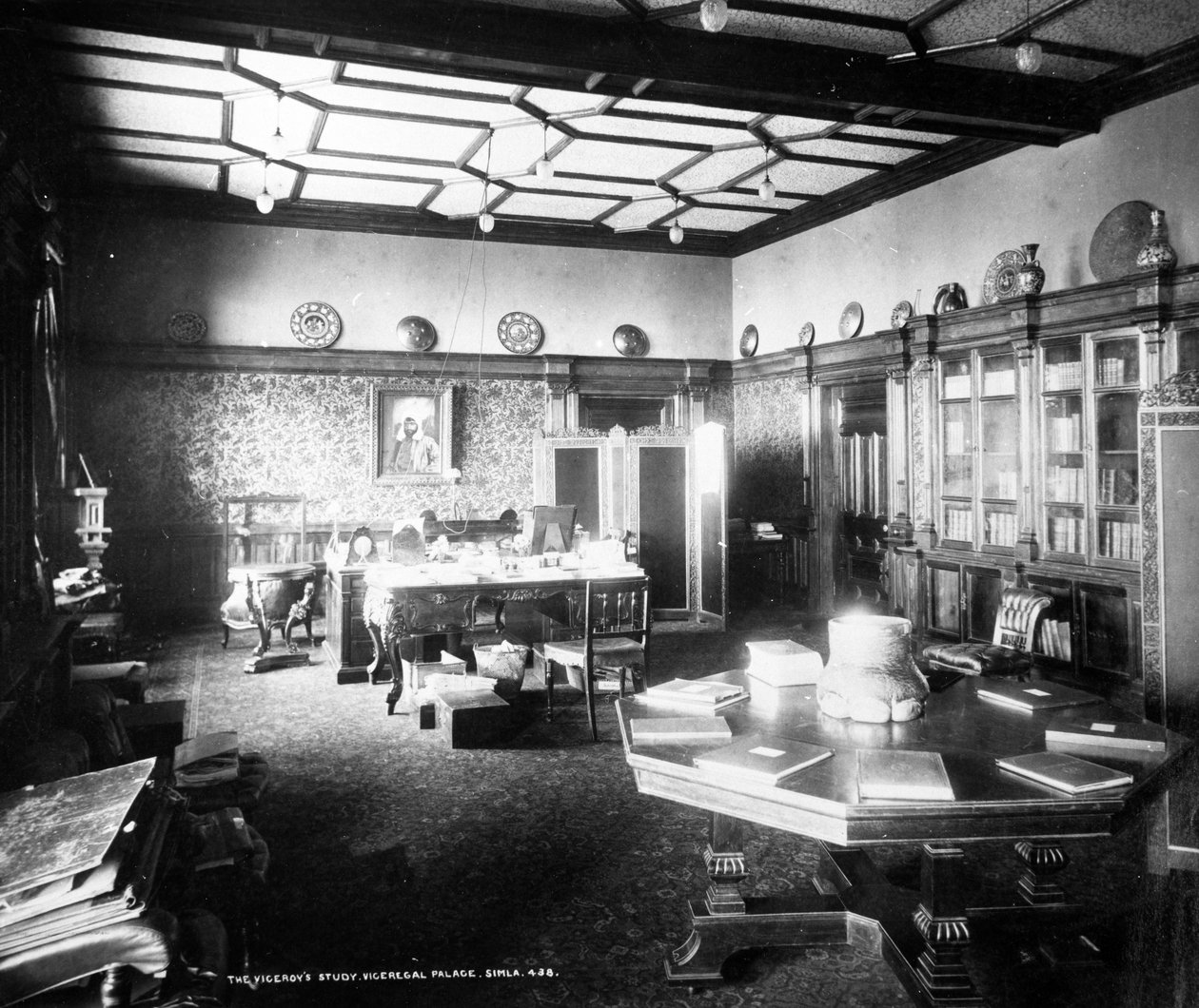 The Viceroys Study, Viceregal Palace, Simla, c.1890 av English Photographer