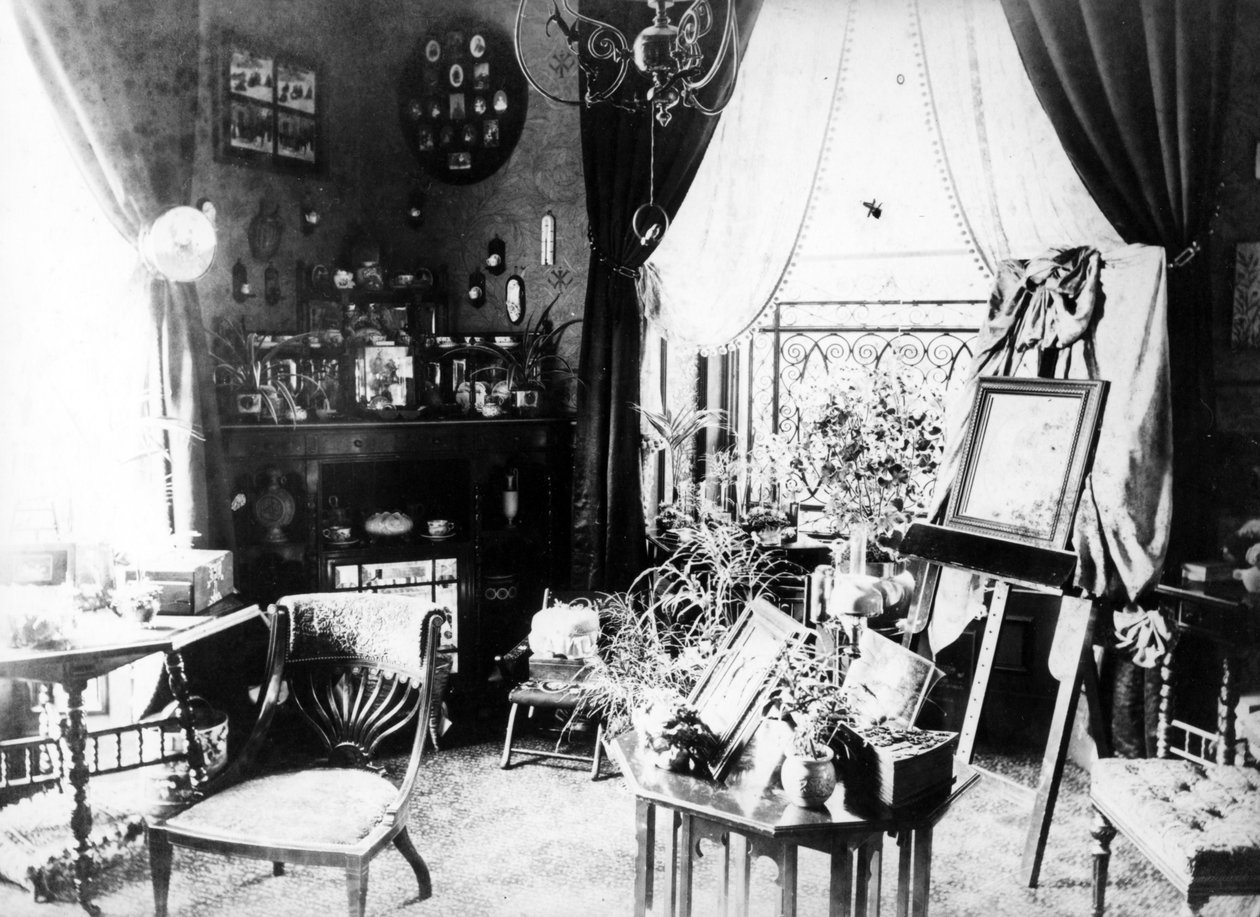 Viktorianska salongen, ca 1860-99 av English Photographer