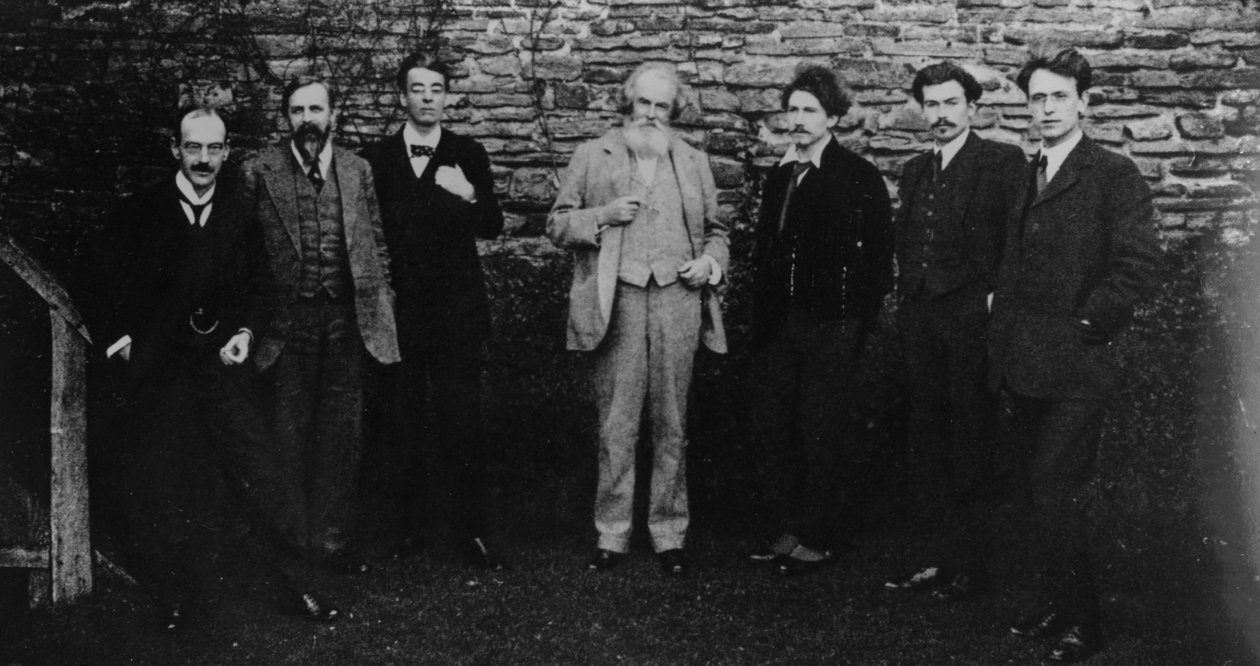 W.B. Yeats med sin litterära krets, Sussex, 1914 av English Photographer
