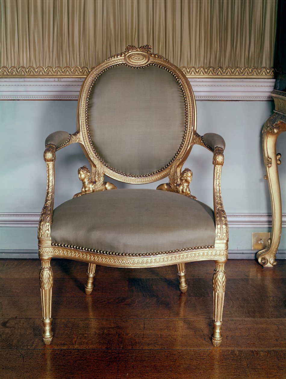 Utskuren fåtölj med guillocherad list; Adams design för en stol till sängkammaren i Osterley, 1777 (förgyllt trä) av English School