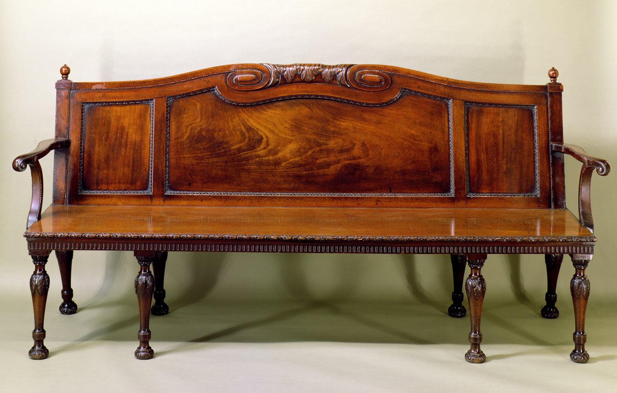 Chippendale snidad hallsoffa, ca 1770 (mahogny) av English School