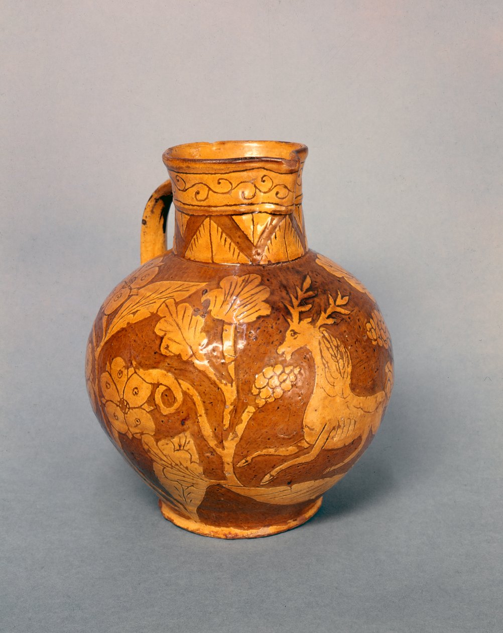 Skördekanna med sgraffito-dekor, c.1813 av English School