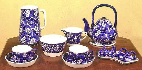 Minton teservering med matchande bricka, 1890 (keramik) av English School