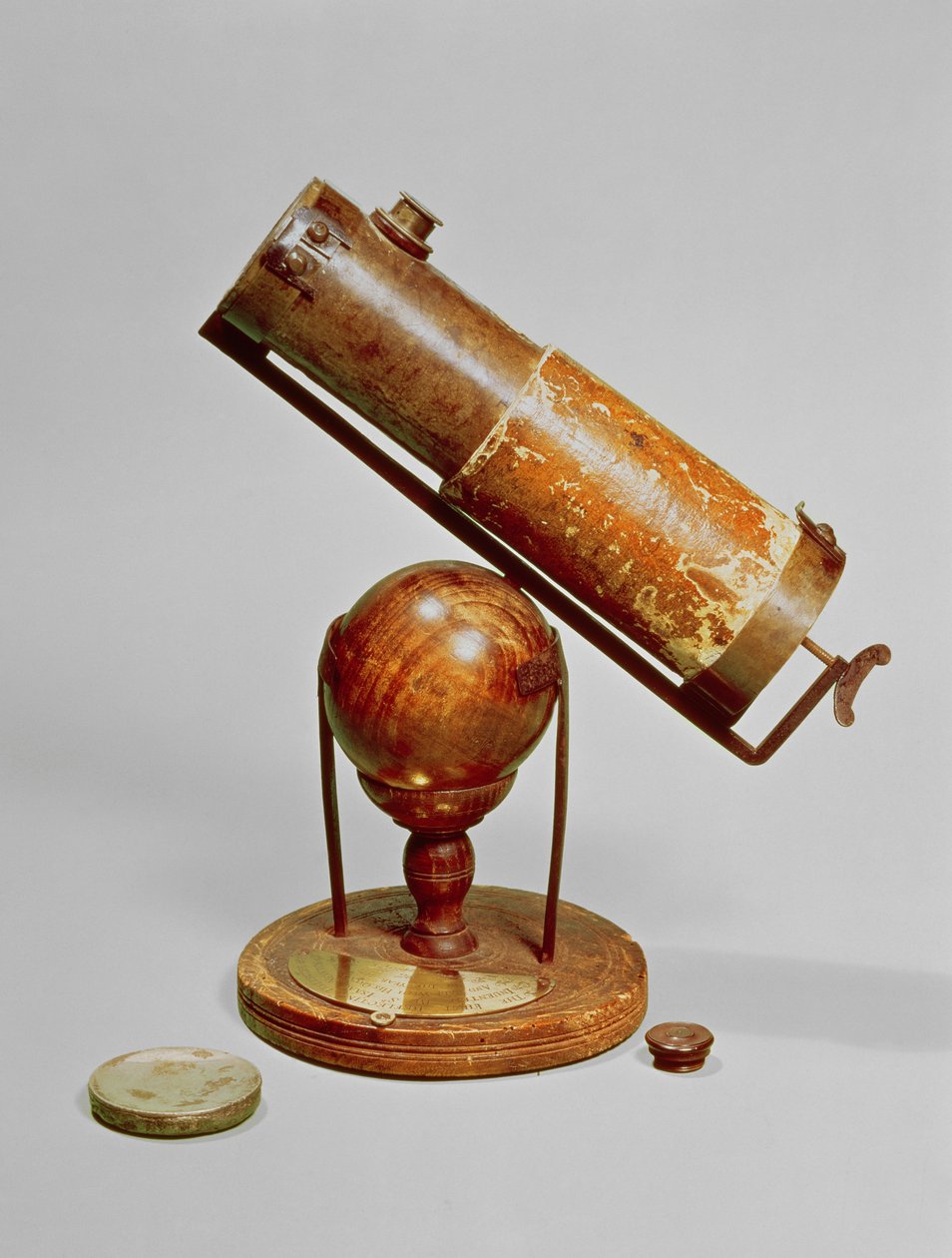 Teleskop som tillhör Sir Isaac Newton (1642-1727) 1671 av English School
