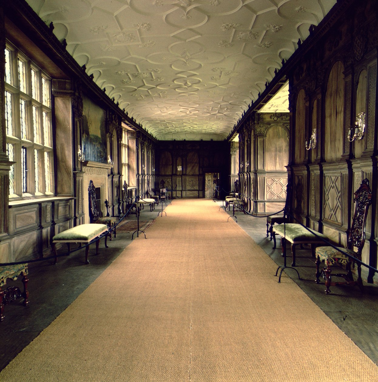 Utsikt över Long Gallery, sent 1500-tidigt 1600-tal av English School