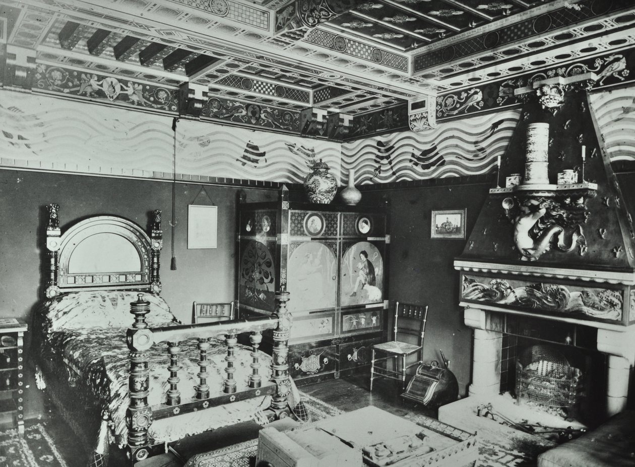 9 Melbury Road: sovrum, 1890 av English Photographer