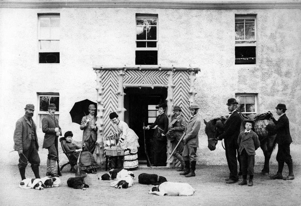 A Country House Shooting Party, c.1890 av English Photographer