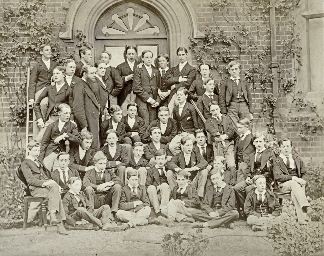 Ett husfotografi vid Eton College, 1870-talet av English Photographer