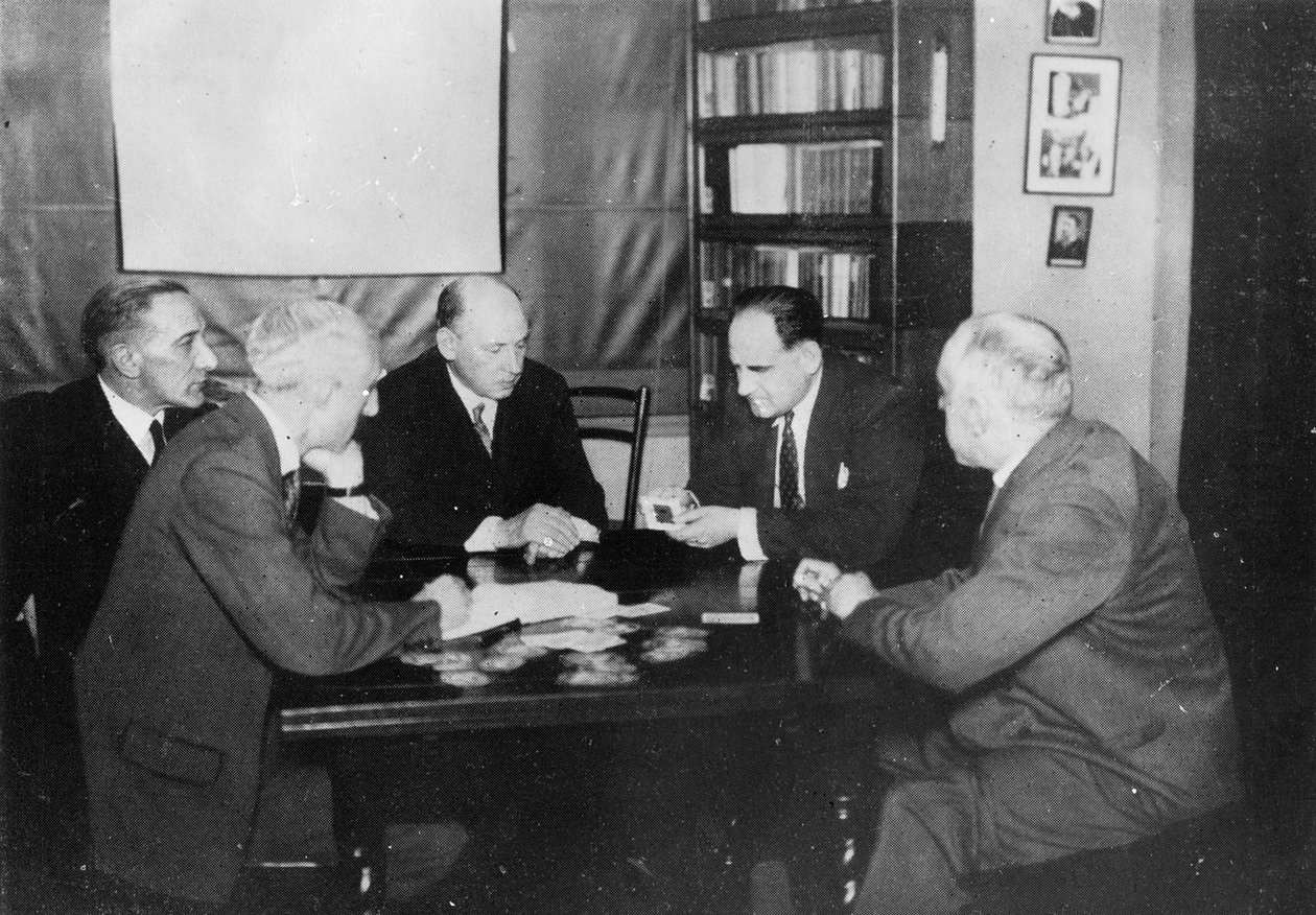 Ett experiment i telepati, Harry Price Library, 1933 av English Photographer