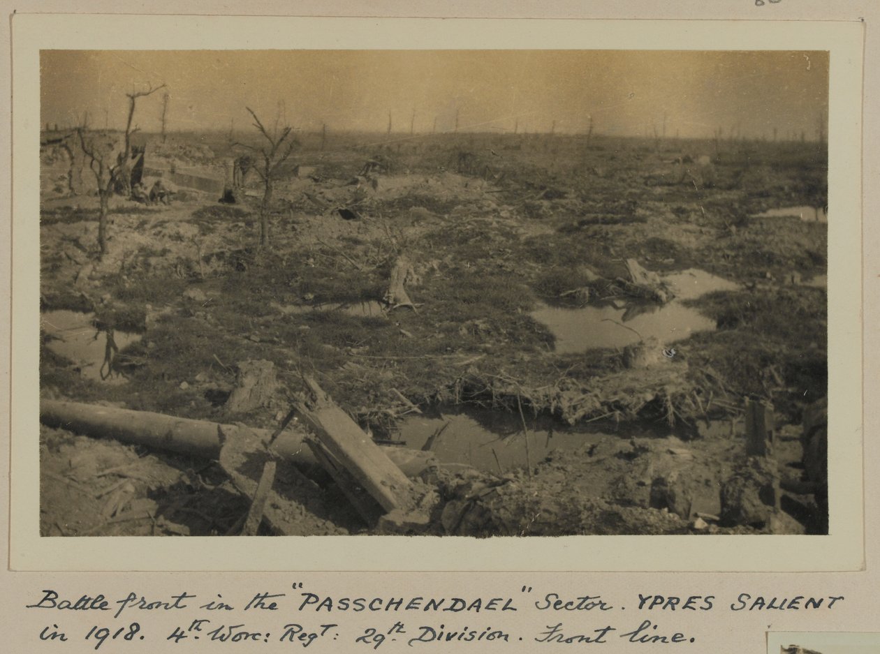 Battlefront i "PASSCHENDAELE"-sektorn, YPRES Framträdande 1918, 4:e. Worcester: Regt: 29:e divisionen, Front Line av English Photographer