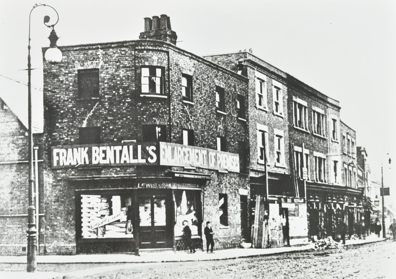 Bentalls, Clarence Street, Kingston: allmän bild, 1890 av English Photographer