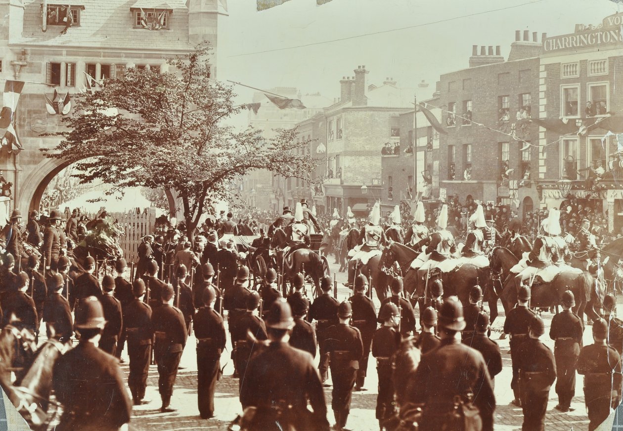 Blackwall Tunnel: släkting som prinsen av Wales, senare kung Edward VII, och prinsessan Alexandria närvara vid den ceremoniella invigningen av tunneln, 1897 av English Photographer