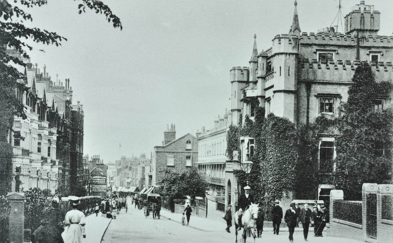 Ellerker College for the Daughters of Gentlemen, Richmond Hill, Richmond: allmän bild, 1895 av English Photographer