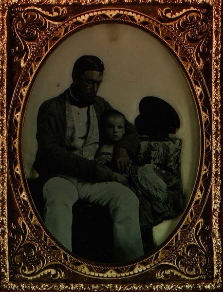 Far och barn, ca 1850 (ambrotype_ av English Photographer