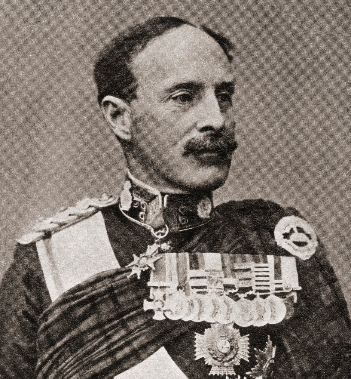 General Sir Ian Standish Monteith Hamilton, från The Illustrated War News, 1915 av English Photographer