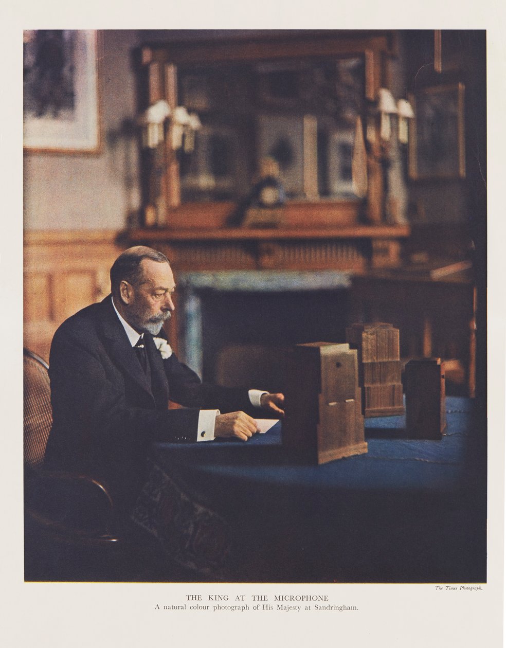 George V sänder sitt julbudskap till det brittiska samväldet och imperiet av English Photographer