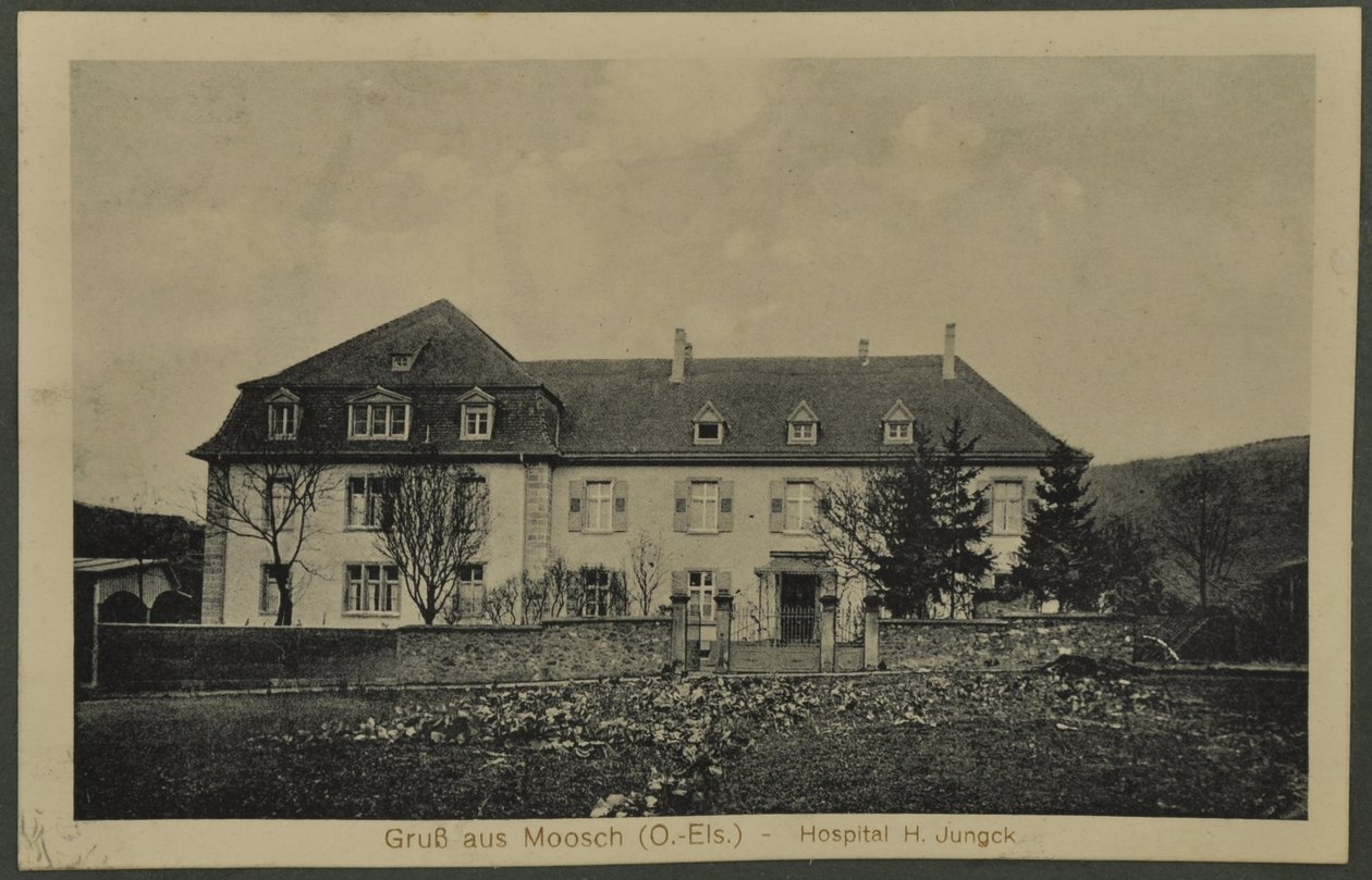 Hälsningar från Moosch (O.-Els) - Hospital H. Jungck, vykort från Vosges, 1915 av English Photographer