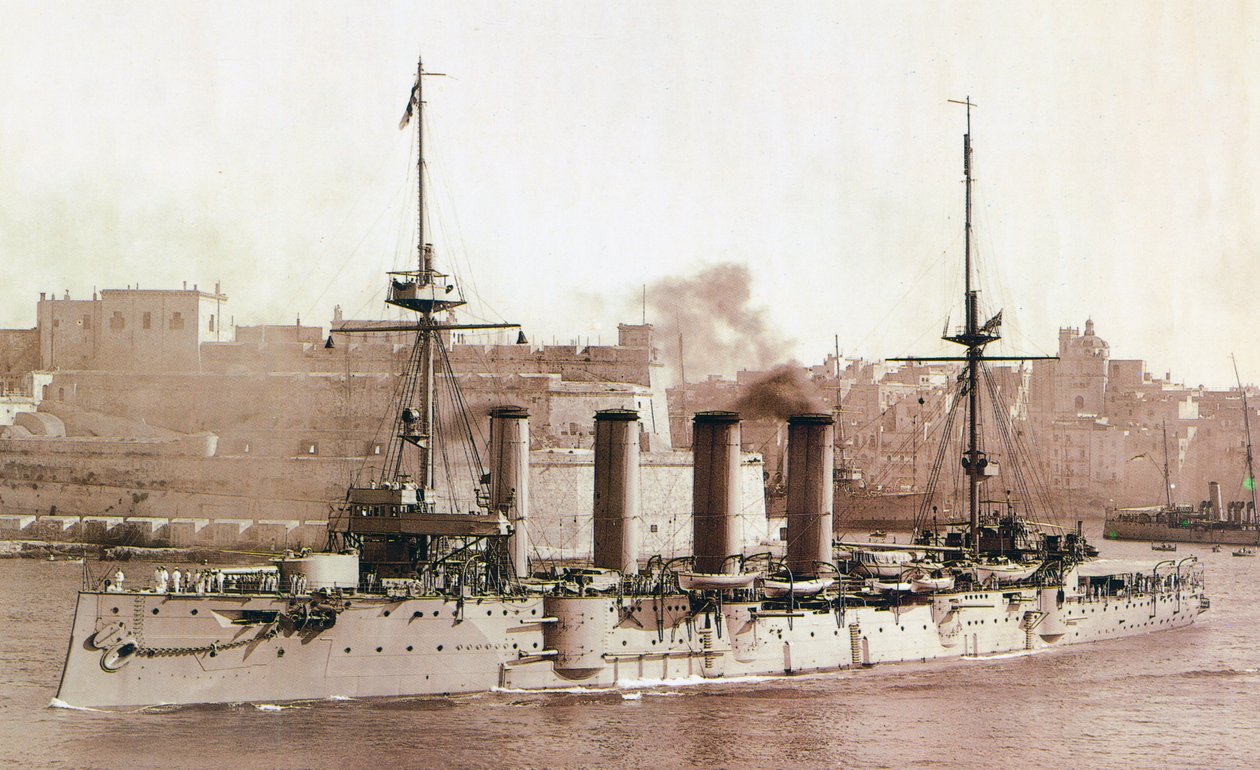 HMS Aboukir, 1902 (sepiatryck) av English Photographer