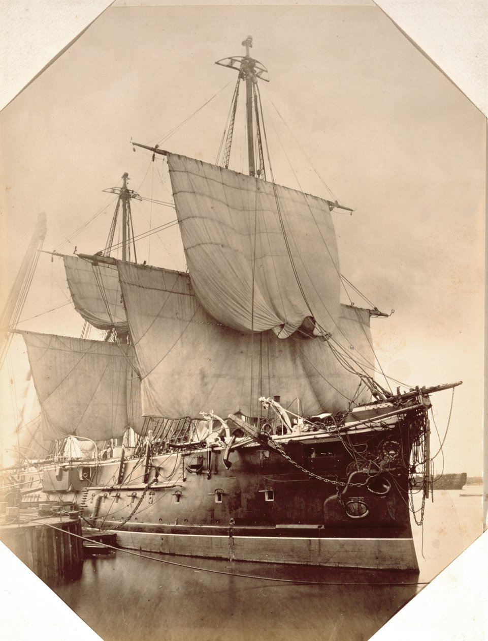 HMS Triumph, 1870 (sepiafoto) av English Photographer