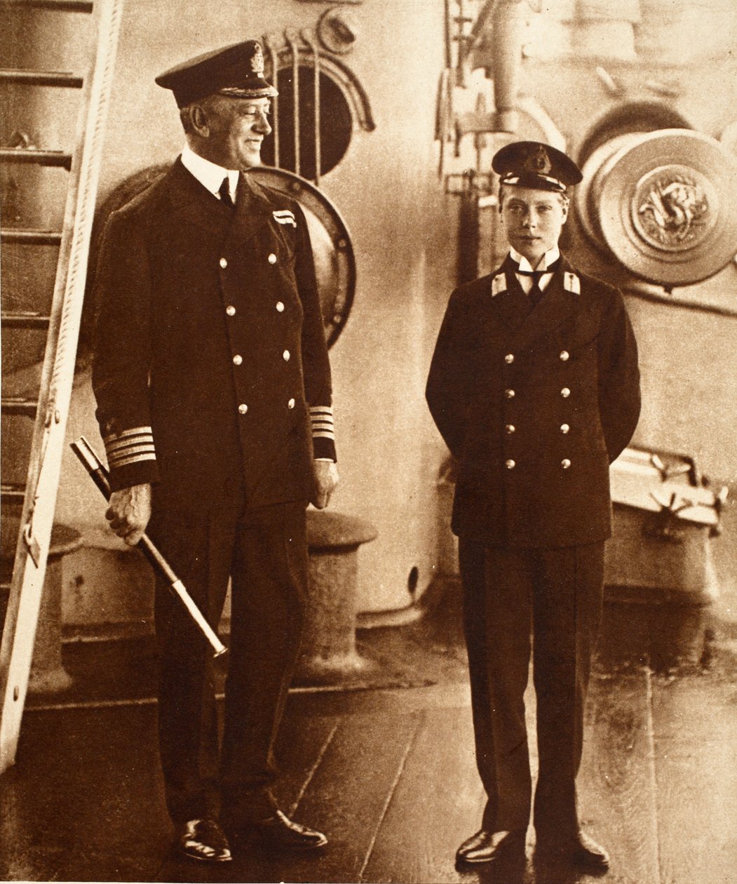 Kung Edward VIII som Midshipman i H.M.S. Hindustan, 1910 av English Photographer