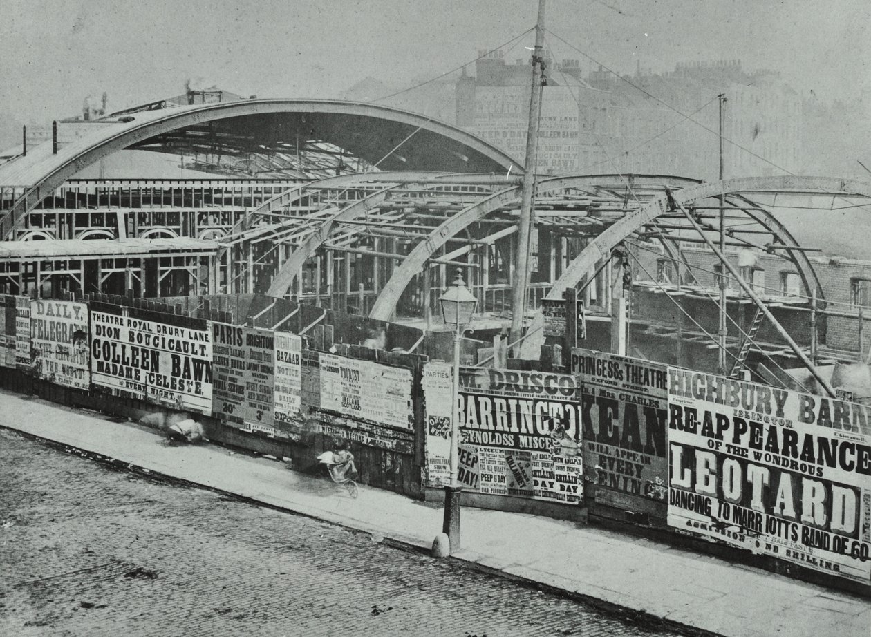 Kings Cross Station: byggnadsarbete pågår, 1862 av English Photographer