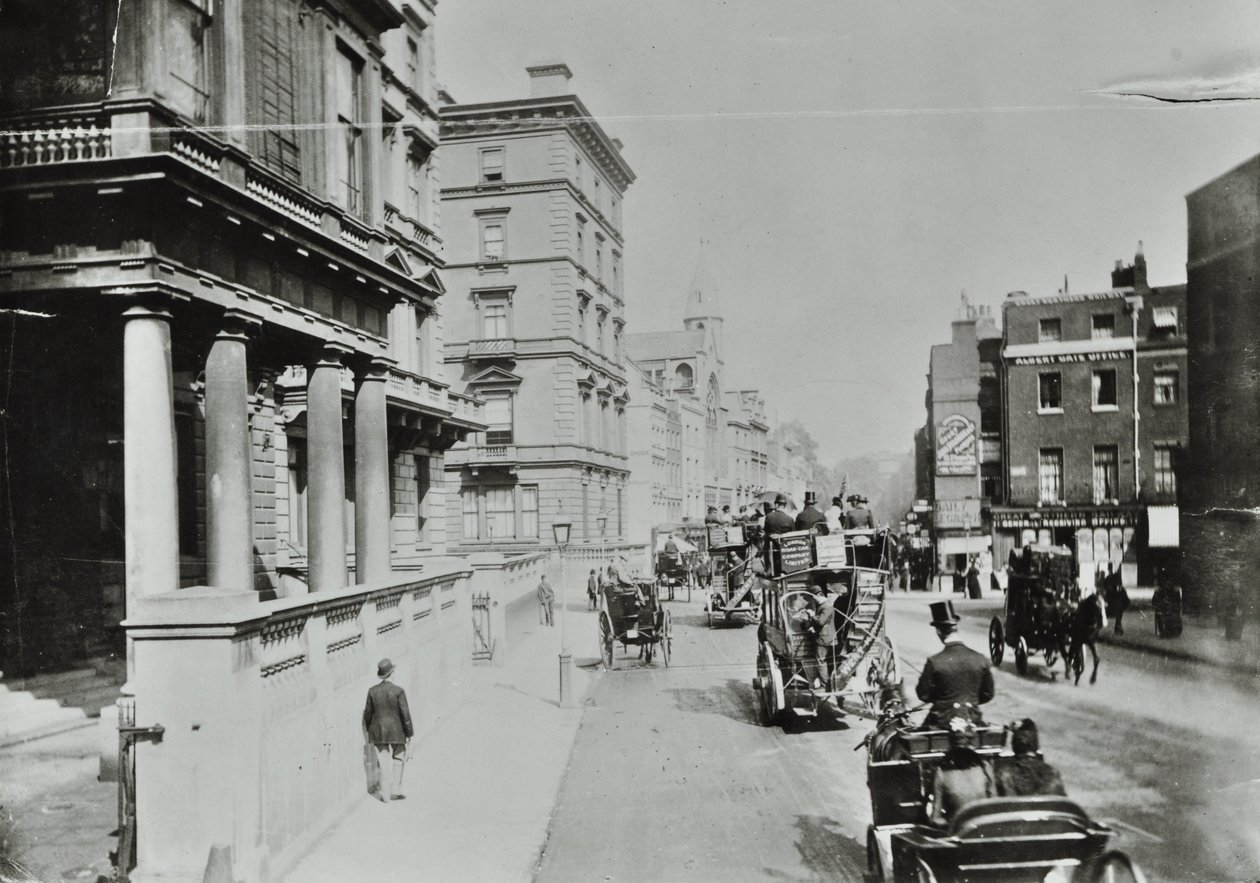 Knightsbridge, Westminster LB: tittar österut vid Albert Gate, 1890 av English Photographer