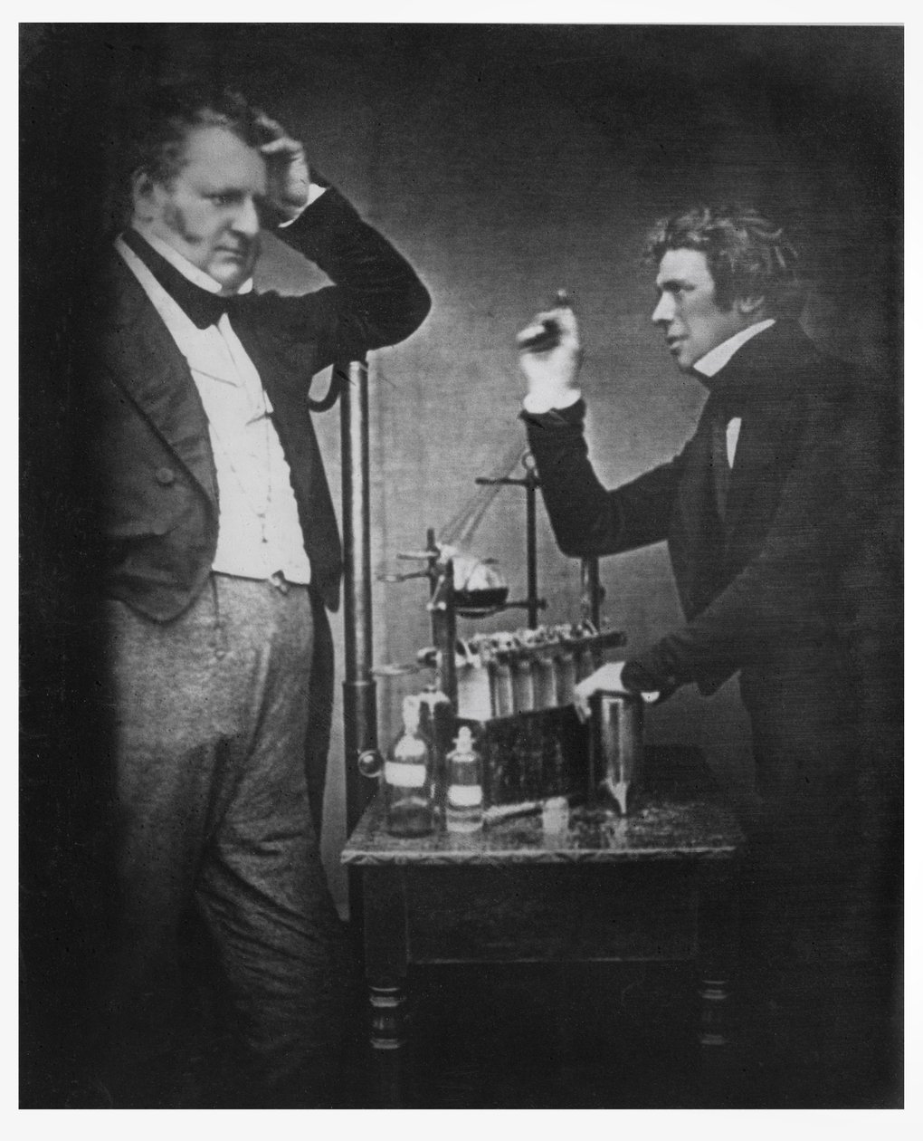 Michael Faraday (1791-1867) och John Frederic Daniell (1790-1845) (foto) av English Photographer